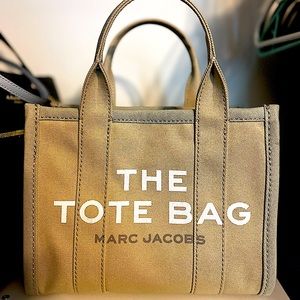 Mini marc jacobs tote bag